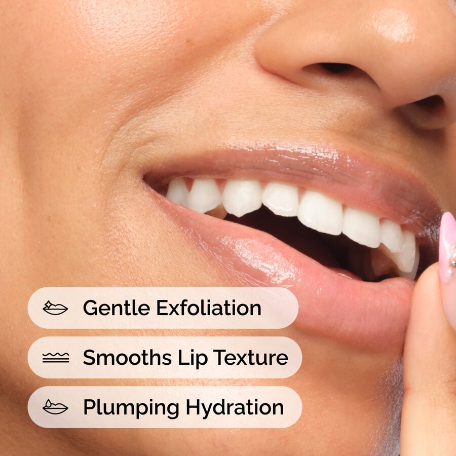 pha-5-exfoliating-lip-serum-m4 ord-pha-5pct-lip-exfoliating-serum-model-application.jpg